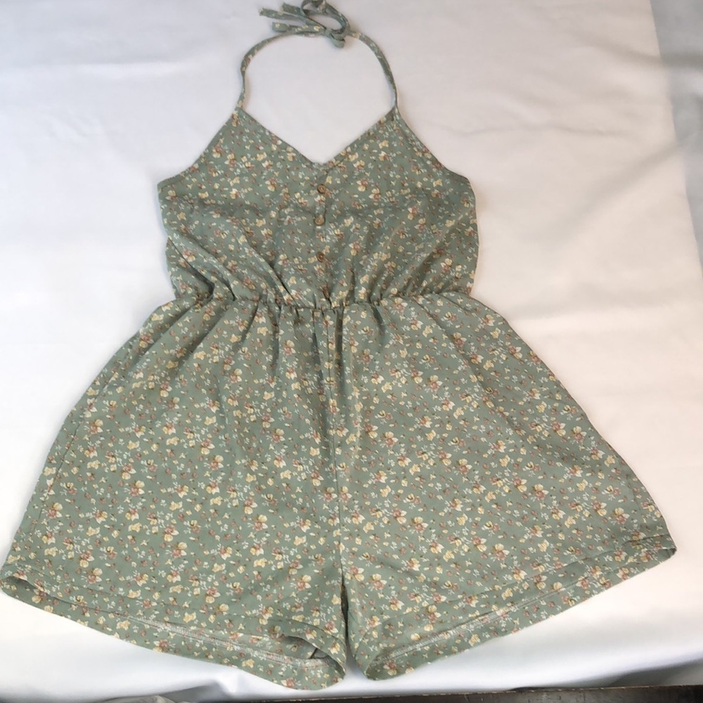 Romwe Halter Sage Green Floral Romper Size L
